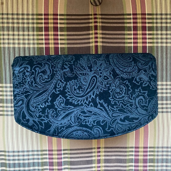 Ande’ vintage clutch with optional double rope. Paisley print. Rounded bottom. - Picture 2 of 9